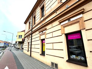 Pronájem obchodu 88 m² Veselí nad Moravou