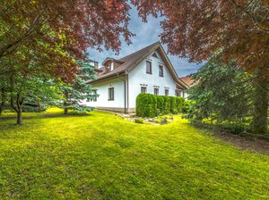 Prodej rodinného domu 663 m² Mnich