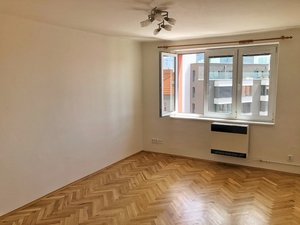 Pronájem bytu 2+1 43 m² Praha