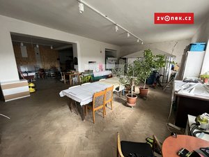 Prodej rodinného domu 380 m² Zádveřice-Raková