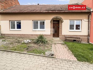 Prodej rodinného domu 150 m² Dolní Němčí