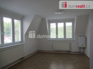 Pronájem bytu 2+1 44 m² Praha