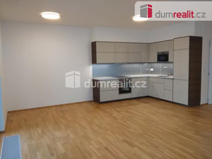 Pronájem bytu 3+kk 119 m² Praha