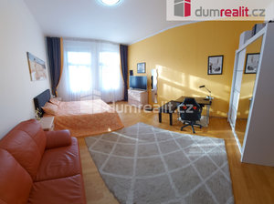 Prodej bytu 3+1 77 m² Karlovy Vary