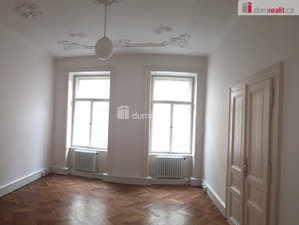 Pronájem kanceláře 102 m² Praha