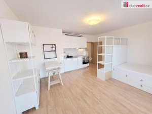 Pronájem bytu 1+kk, garsoniery 37 m² Hostivice