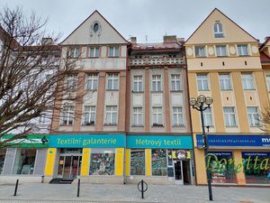 Pronájem obchodu 336 m² Hradec Králové