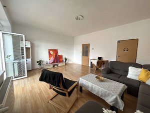 Prodej bytu 3+1 98 m² Loučovice