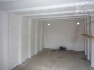 Pronájem garáže 15 m² Jablonec nad Nisou