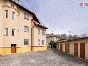 Pronájem bytu 1+1 46 m² Lázně Bohdaneč