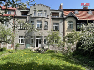 Prodej bytu 4+1 172 m² Praha