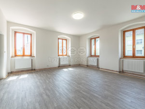 Prodej bytu 2+1 100 m² Snědovice