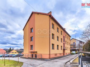 Prodej bytu 2+1 58 m² Benešov nad Černou