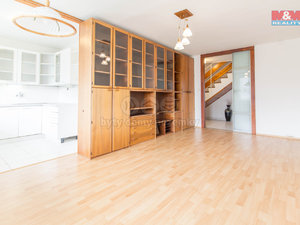 Prodej bytu 4+1 80 m² Praha