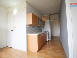 Prodej bytu 3+1 65 m² Karlovy Vary