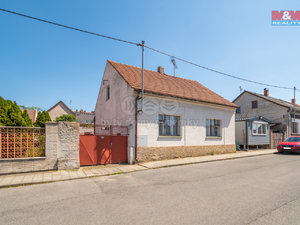 Prodej rodinného domu 139 m² Vinařice