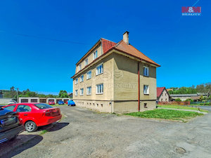 Prodej bytu 3+1 67 m² Lovečkovice