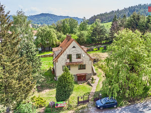 Prodej rodinného domu 220 m² Žichovice