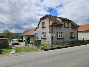 Prodej rodinného domu 350 m² Čáslavsko