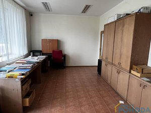 Pronájem kanceláře 85 m² Radhošť