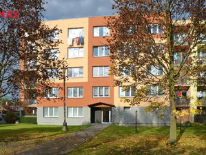 Pronájem bytu 1+1 42 m² Borovany