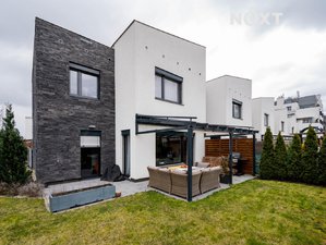 Prodej rodinného domu 148 m² Praha