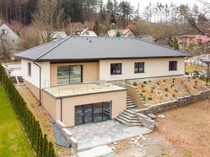 Prodej rodinného domu 250 m² Milín
