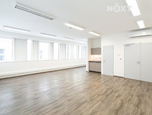 Pronájem kanceláře 68 m² Praha