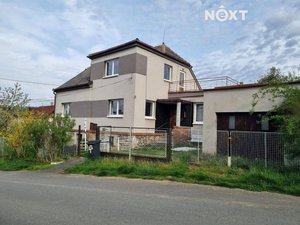 Prodej rodinného domu 230 m² Hůrky