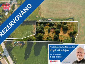 Prodej stavební parcely 3311 m² Bečice