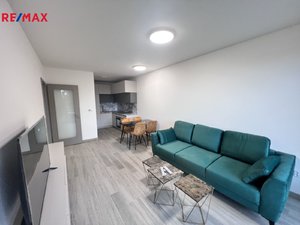 Pronájem bytu 2+kk 55 m² Pardubice