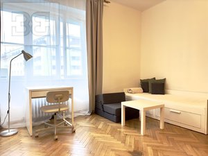 Pronájem bytu 1+kk, garsoniery 28 m² Praha