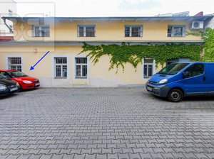Pronájem parkovacího místa 15 m² Praha