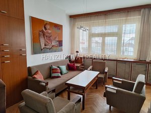 Pronájem bytu 1+1 60 m² Hluboká nad Vltavou