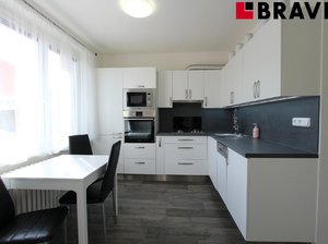 Pronájem bytu 1+1 37 m² Brno