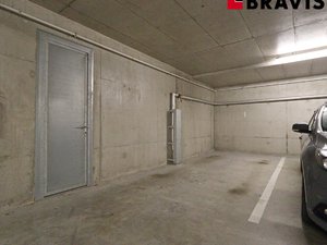 Pronájem garáže 12 m² Brno