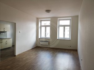 Pronájem bytu 1+1 41 m² České Budějovice