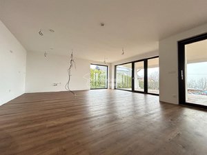 Prodej rodinného domu 270 m² Divišov