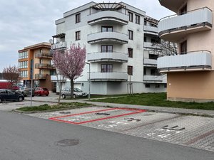 Pronájem parkovacího místa 13 m² Plzeň