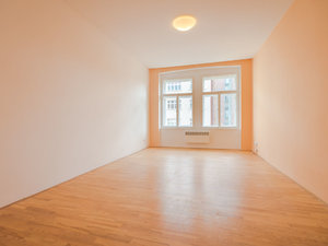 Pronájem bytu 1+1 38 m² Praha