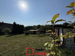 Prodej stavební parcely 1317 m² Ptení