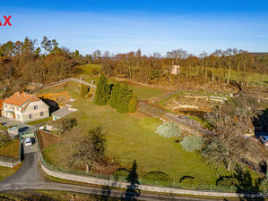 Prodej stavební parcely 1087 m² Drevníky