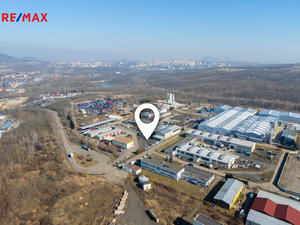 Pronájem obchodu 1349 m² Most
