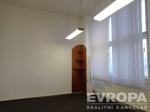 Pronájem skladu 40 m² Liberec