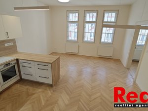 Pronájem bytu 3+kk 98 m² Brno