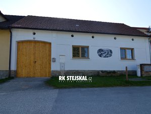 Prodej rodinného domu 600 m² Ločenice