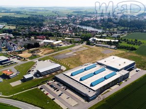 Prodej komerčního pozemku 10000 m² Polná