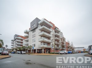 Prodej bytu 2+kk 66 m² Hradec Králové