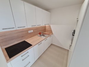 Pronájem bytu 2+1 38 m² Teplice