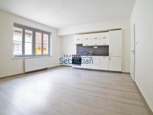 Pronájem bytu 1+kk, garsoniery 30 m² Slavkov u Brna